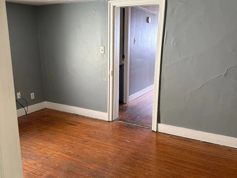 20-22 S Prince St #24 — Photo 3
