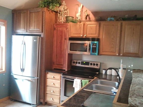4th image of 705B Meadow Dr