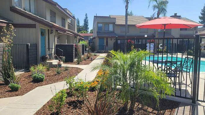 4301 California Ave #21 — Photo 1