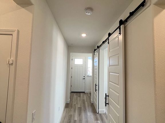3rd image of 8257 Evans Tree Dr