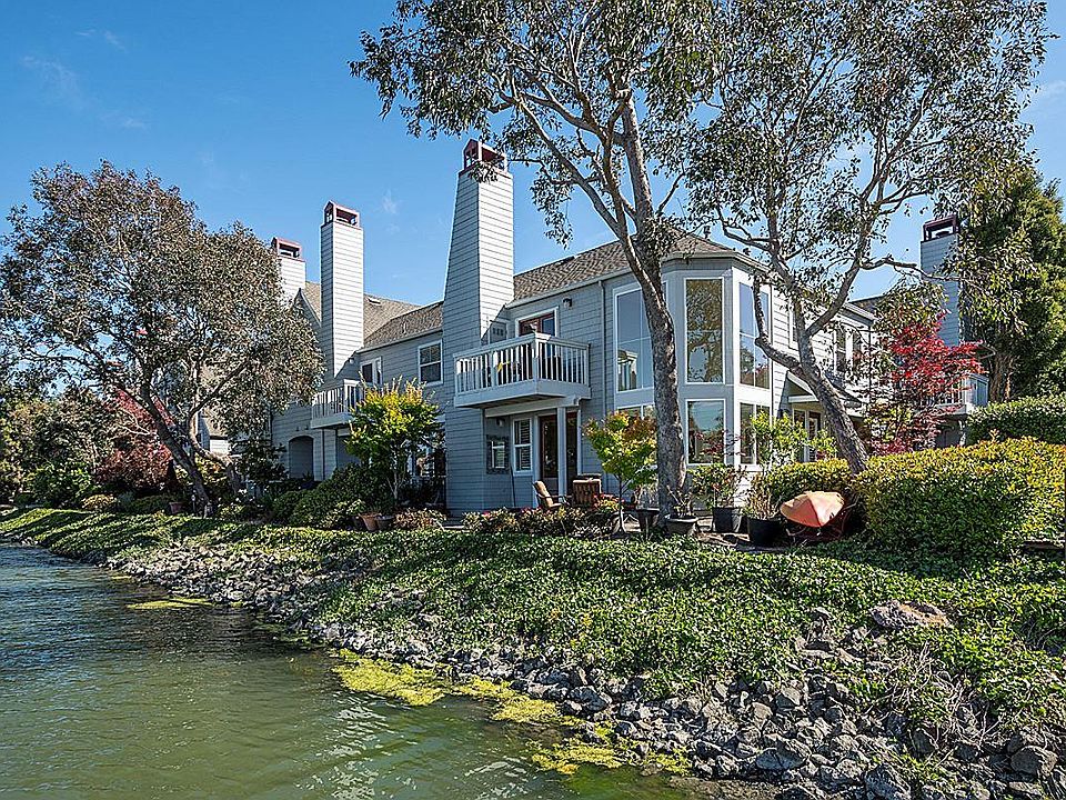 1st image of 702 Mendocino Way