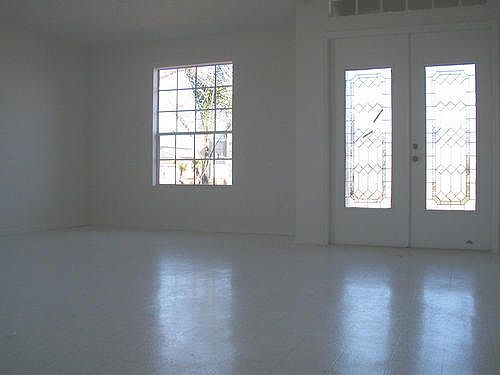 2nd image of 18245 Thornhill Grand Cir