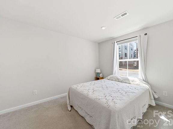 3rd image of 3404 Timber Mill Dr
