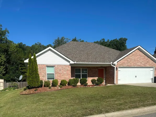 1009 Heritage Way, Benton, AR 72019