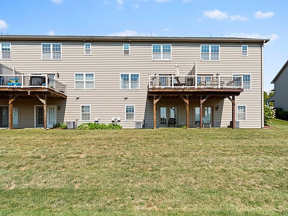 3rd image of 5210 Mendenhall Dr
