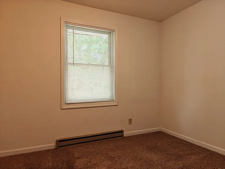 232 Pierce St — Photo 7