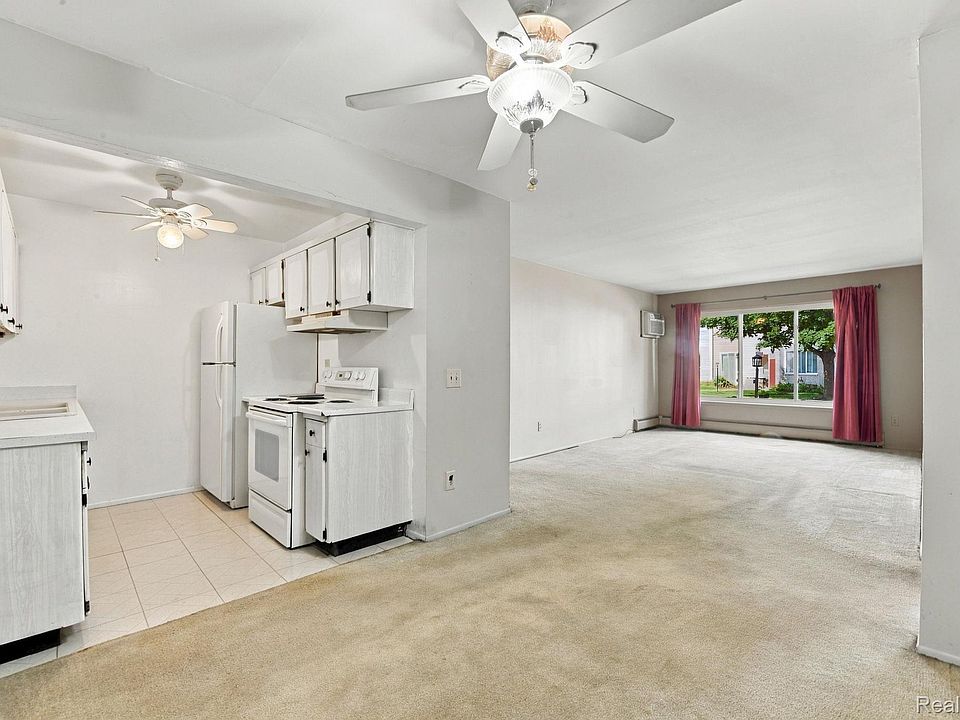 26770 Joy Rd, photo 7