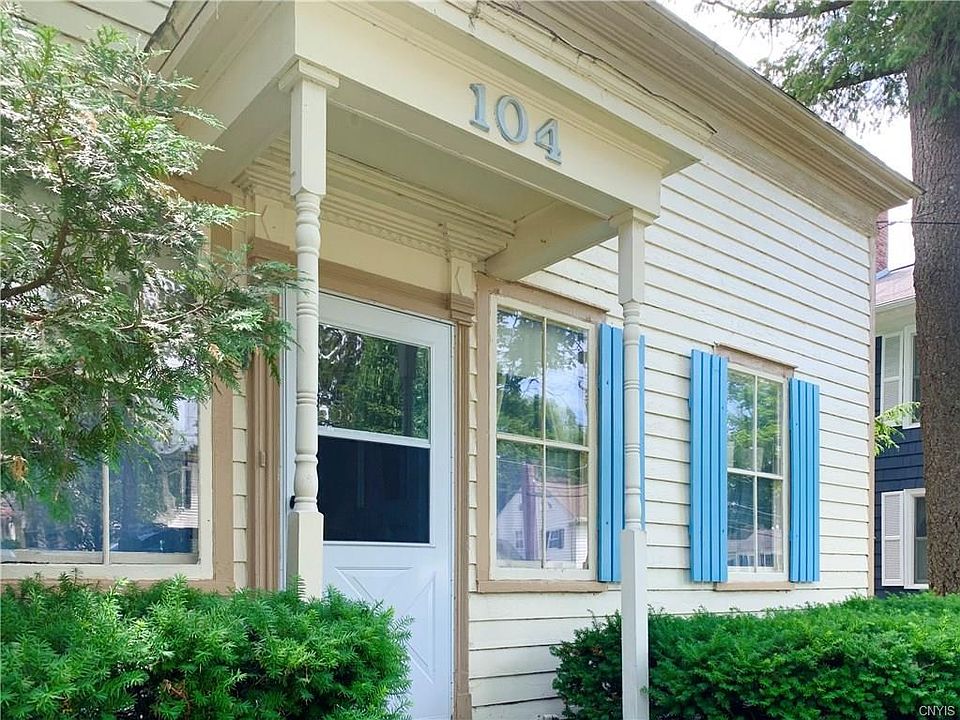 1st image of 104 Lincklaen St
