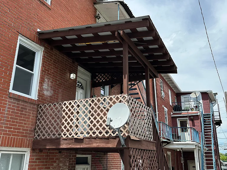 14 W Lancaster Ave #8J — Photo 7