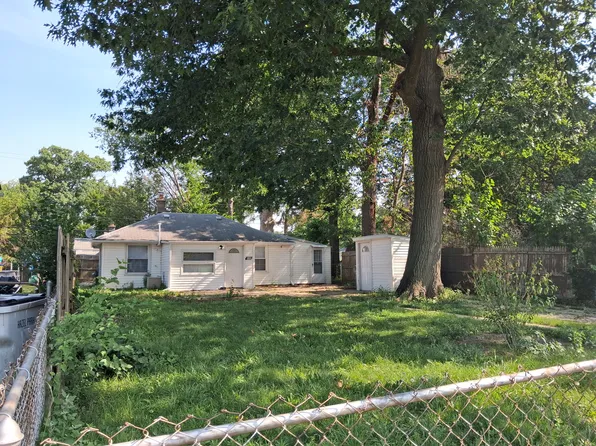 533 E Milton Ave, Hazel Park, MI 48030