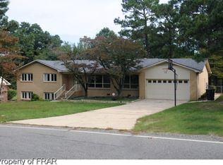 3414 Clearwater Dr, Fayetteville, NC 28311