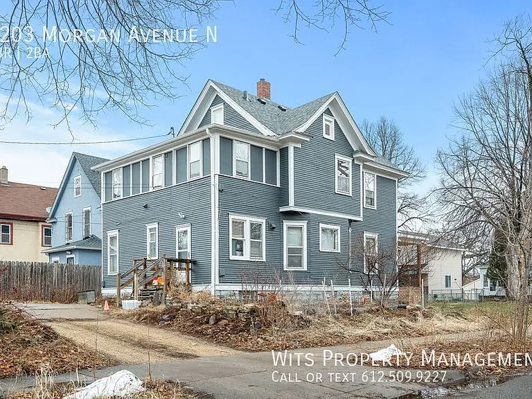 1203 Morgan Ave N — Photo 27