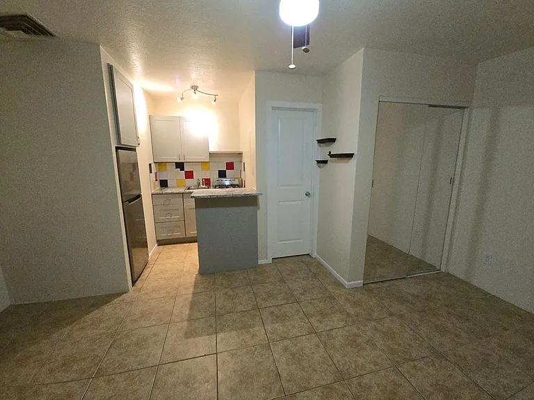 312 Vassar Dr SE — Photo 10