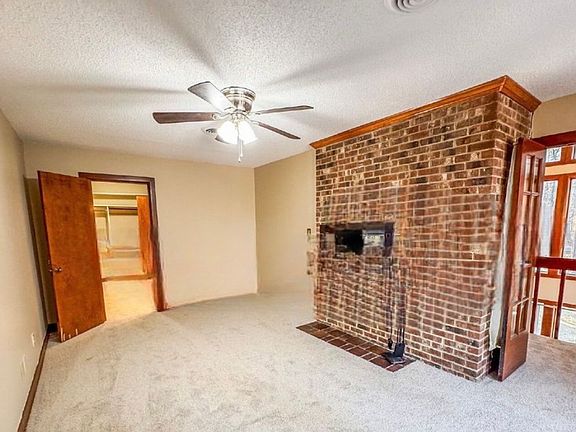 5th image of 1231 Forest Acres Dr