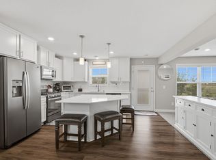 14300 Arctic Cir, Rosemount, MN 55068