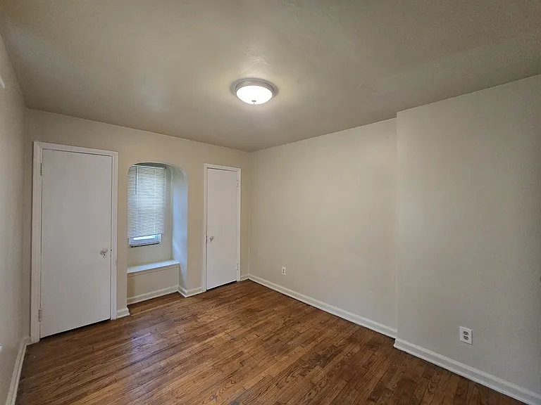 15205 Maplewood Ave — Photo 13