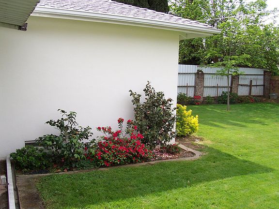 flower beds galore!