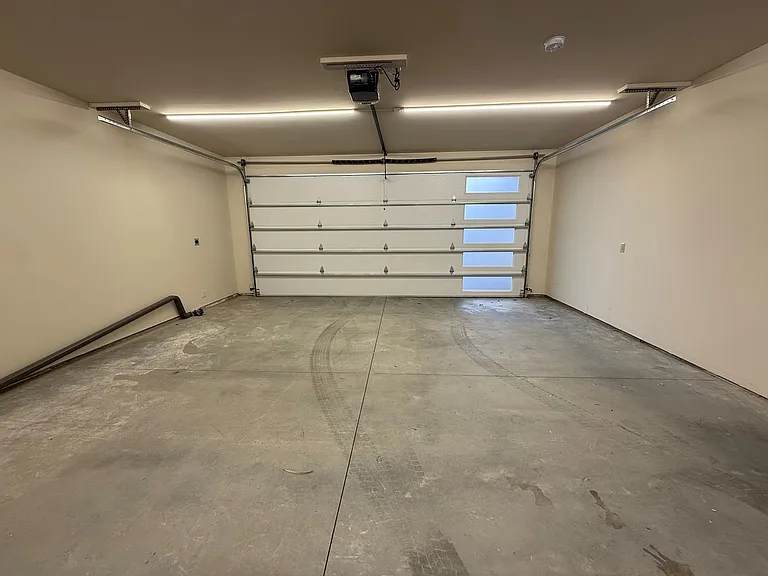 1722 Castlerock Ave — Photo 15