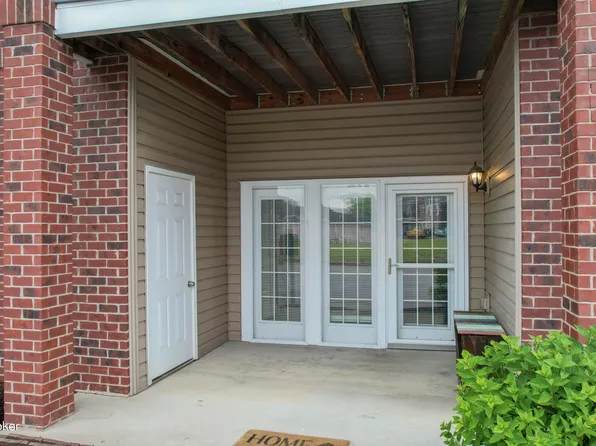 9402 Clubview Dr Unit 101, Louisville, KY 40291