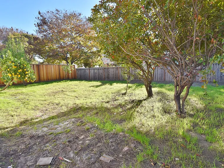 1350 Kruger Ave — Photo 18