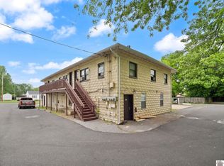 1933  S. 28th St., Paducah, KY 42001
