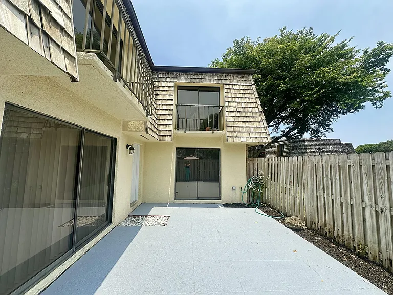 173 Lake Arbor Dr — Photo 4
