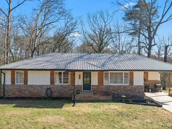 910 Westwood Rd, Mount Olive, AL 35117