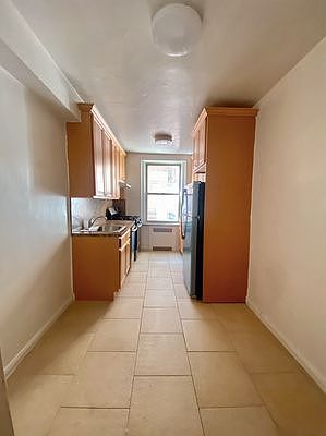 4th image of 41-43 39th Pl #4C
