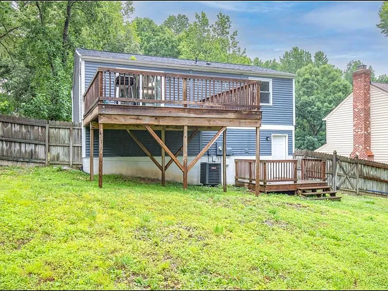 6307 Brambleton Rd — Photo 21