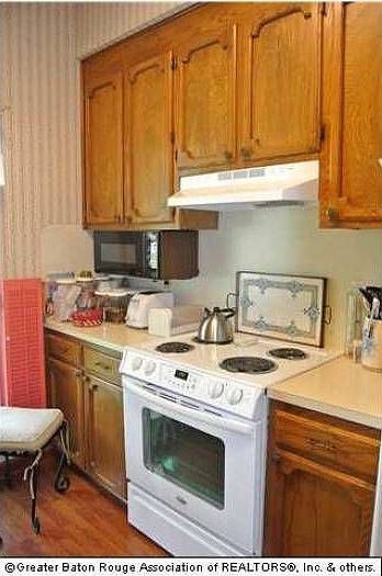 Kitchen Range