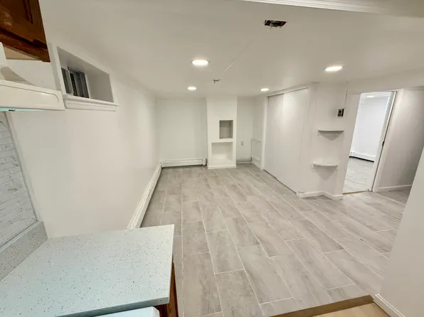 (undisclosed Address), Queens Village, NY 11428