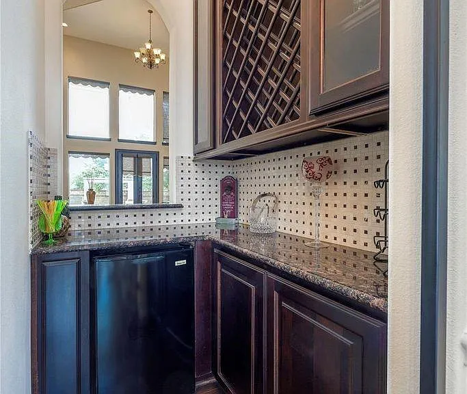 25207 Springwood Lake Dr — Photo 16