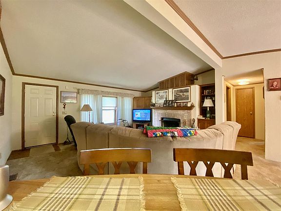 4th image of 221 N 17th Ct