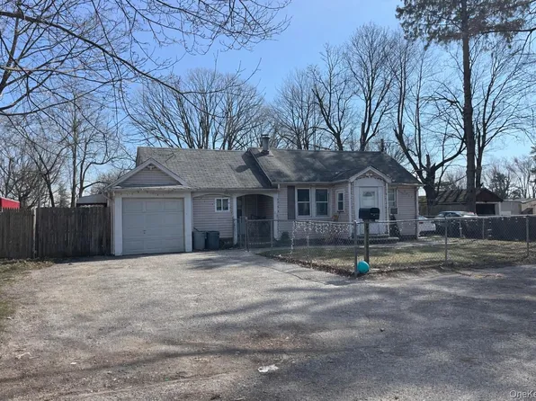 43 Grant Avenue, Brentwood, NY 11717