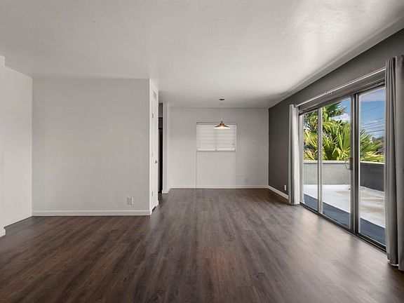 4th image of 5601 E 5th St #5-5601-5122