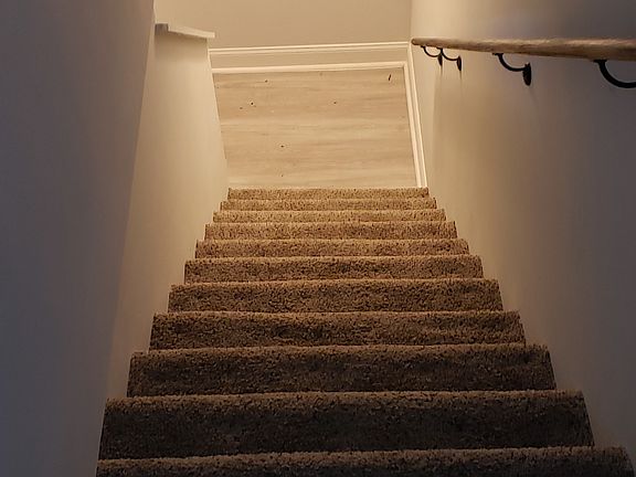 4th image of 8615 Chestnut Oak Rd