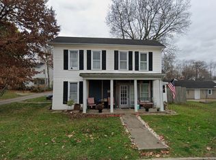 206 E Cross St, Oak Hill, OH 45656