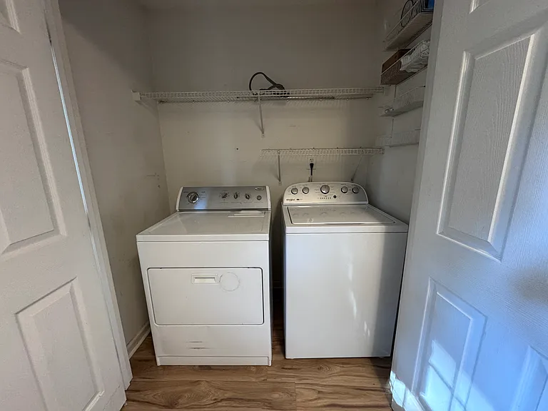 212 Spring Oak Ln — Photo 8