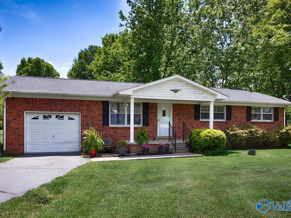 1st image of 28234 Cedar Hill Rd