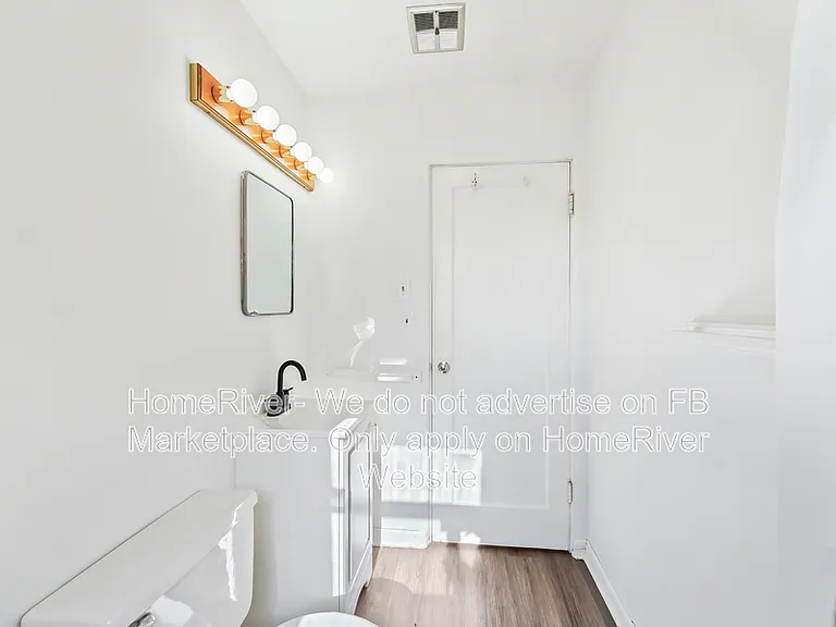 5616 N Post St — Photo 9