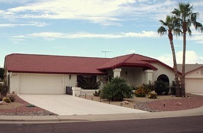 Great Lot & Location!