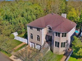 125 Goff Ave, Staten Island, NY 10309