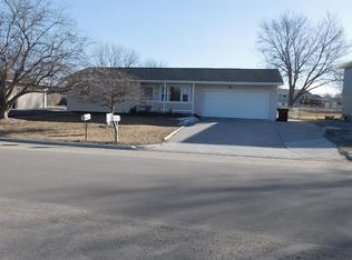 1906 N Eastwood St, Norfolk, NE 68701