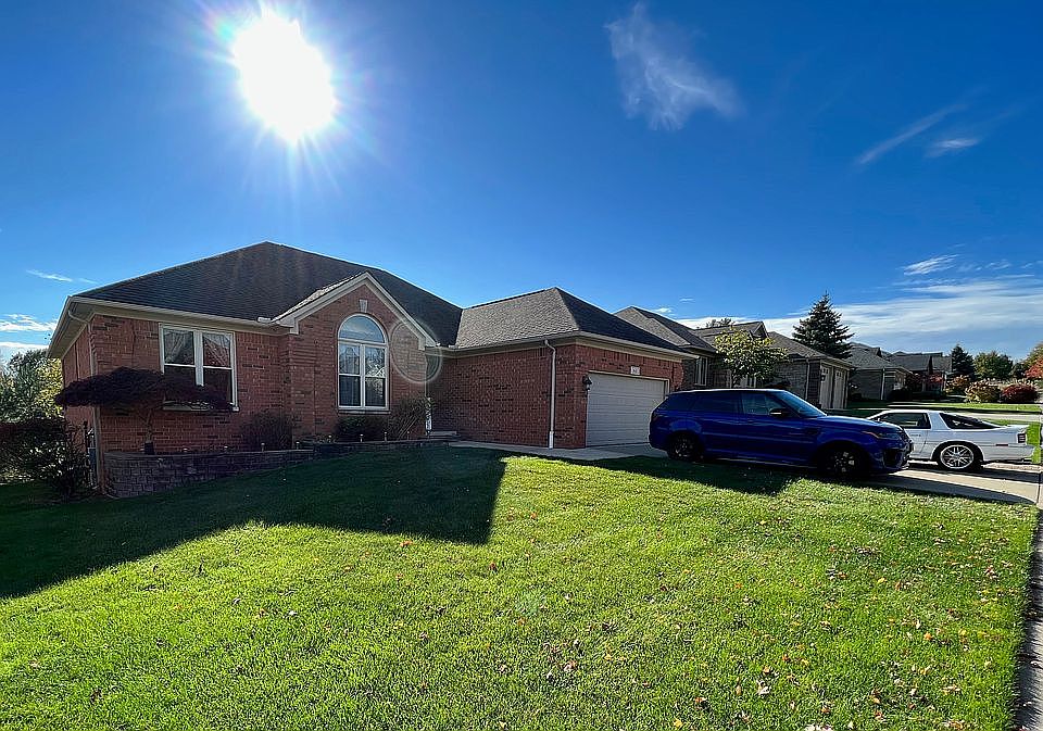 1st image of 3632 Thornwood Dr