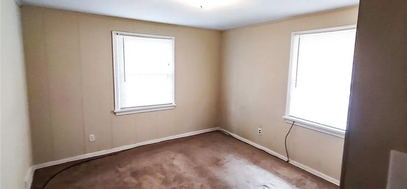 3 bed, 1050 sqft, $1,500 — Photo 3