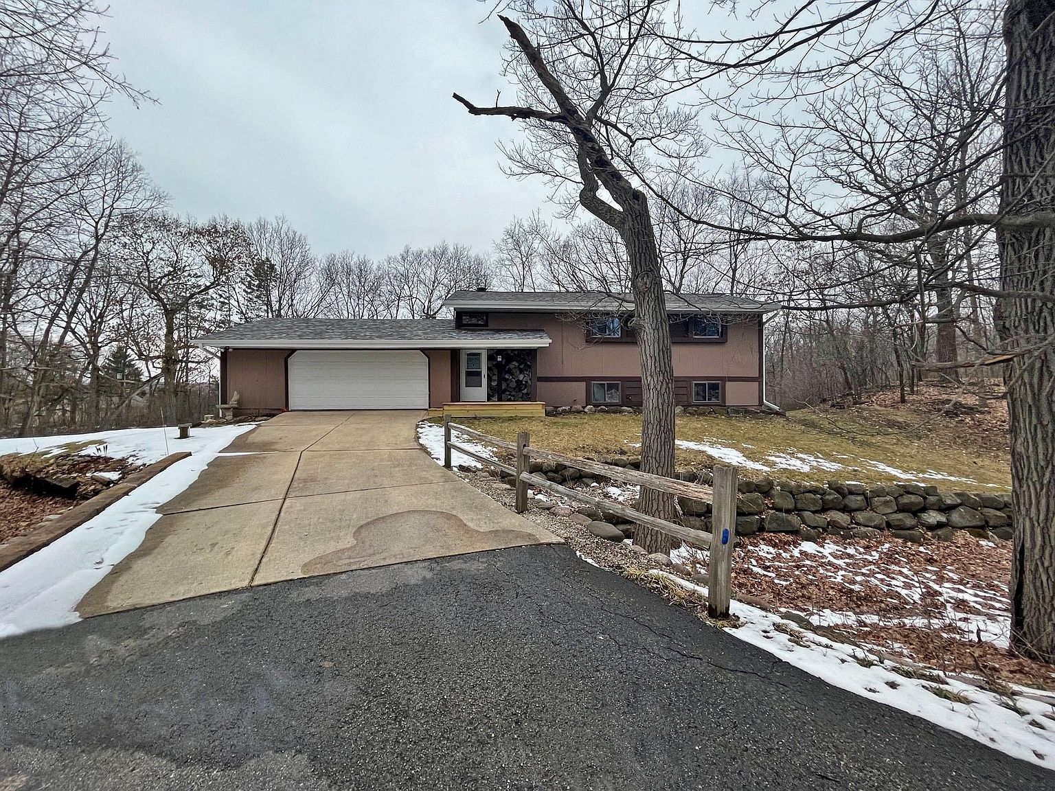 S9W31465 Irwin Ct, Delafield, WI 53018 Zillow