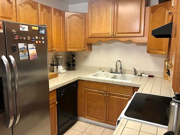 4th image of 265 Loma Alta Dr Unit B8