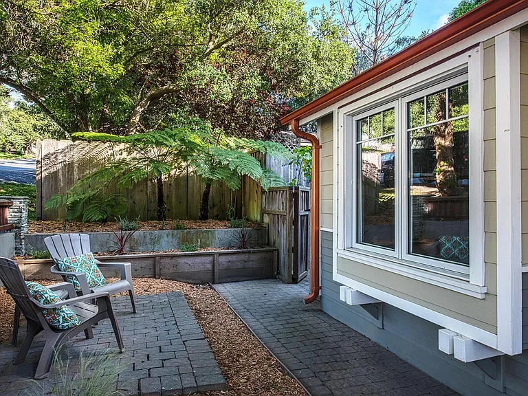 1108 Buena Vista Ave — Photo 20