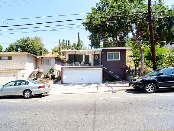 4th image of 1134 El Paso Dr