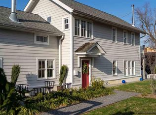 522-526 Washington St, Hudson, NY 12534